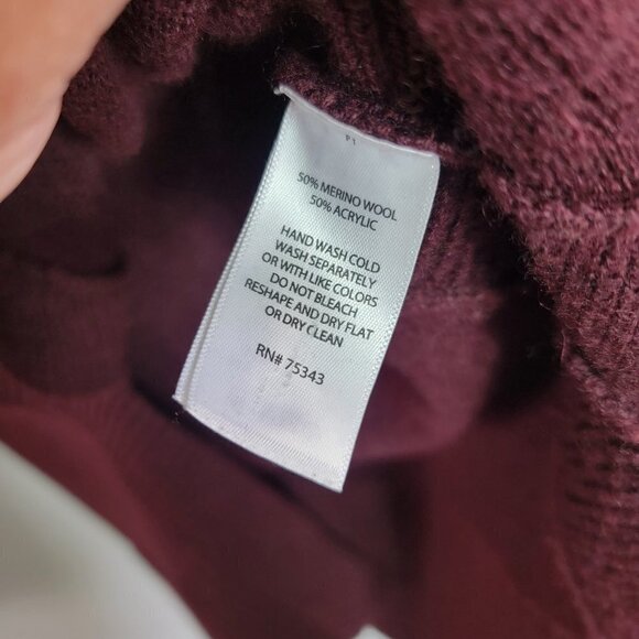 Tahari Wool Blend Turtleneck Women's Burgundy Hi-Low Sweater Size S - Picture 4 of 7